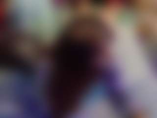 SaveTheBea's Live Sex Cam Show