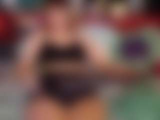 SaveTheBea's Live Sex Cam Show