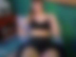 SaveTheBea's Live Sex Cam Show