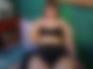 SaveTheBea's Live Sex Cam Show