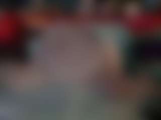 SaveTheBea's Live Sex Cam Show