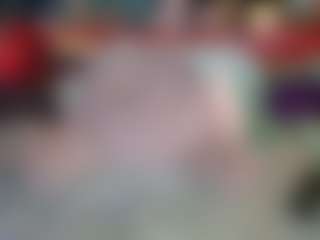 SaveTheBea's Live Sex Cam Show