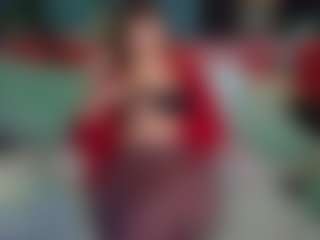 SaveTheBea's Live Sex Cam Show