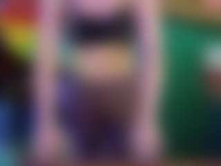SaveTheBea's Live Sex Cam Show