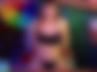 SaveTheBea's Live Sex Cam Show