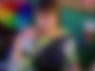 SaveTheBea's Live Sex Cam Show