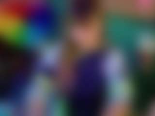 SaveTheBea's Live Sex Cam Show