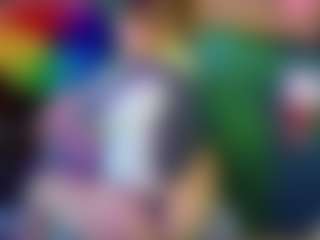 SaveTheBea's Live Sex Cam Show