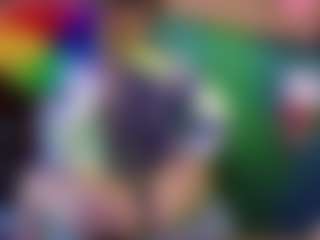 SaveTheBea's Live Sex Cam Show