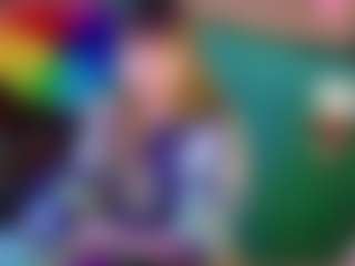 SaveTheBea's Live Sex Cam Show