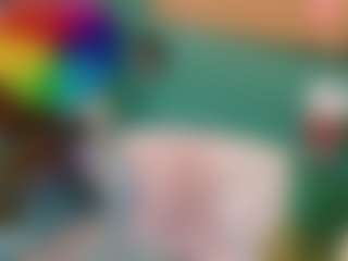 SaveTheBea's Live Sex Cam Show