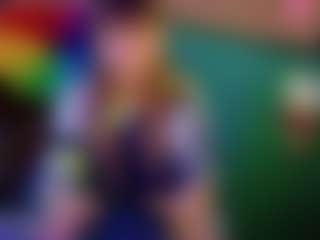 SaveTheBea's Live Sex Cam Show