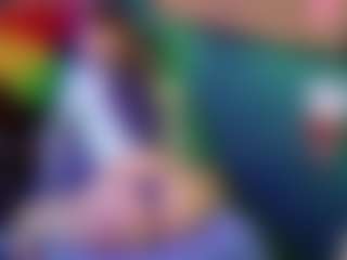 SaveTheBea's Live Sex Cam Show