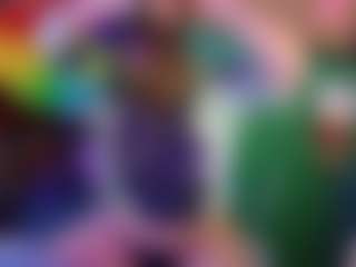 SaveTheBea's Live Sex Cam Show