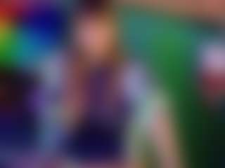 SaveTheBea's Live Sex Cam Show