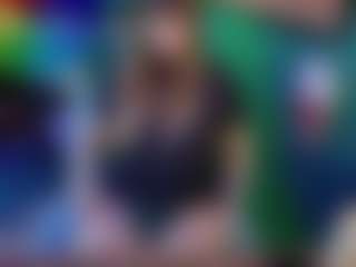 SaveTheBea's Live Sex Cam Show