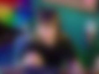 SaveTheBea's Live Sex Cam Show