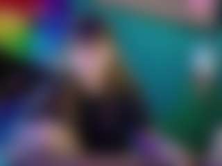 SaveTheBea's Live Sex Cam Show