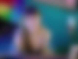 SaveTheBea's Live Sex Cam Show