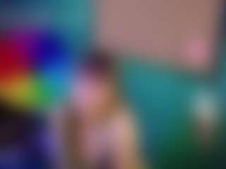 SaveTheBea's Live Sex Cam Show