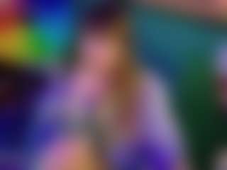 SaveTheBea's Live Sex Cam Show