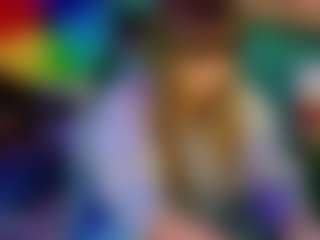 SaveTheBea's Live Sex Cam Show