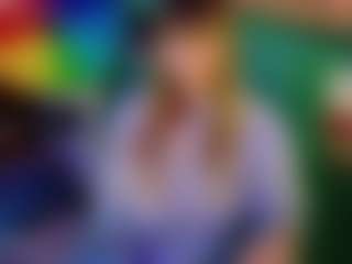 SaveTheBea's Live Sex Cam Show