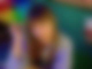 SaveTheBea's Live Sex Cam Show