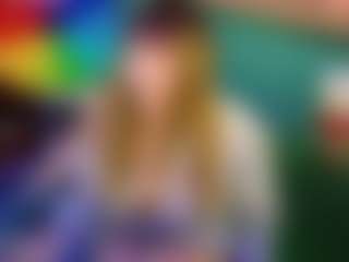 SaveTheBea's Live Sex Cam Show