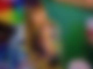 SaveTheBea's Live Sex Cam Show
