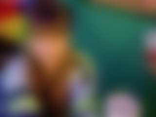 SaveTheBea's Live Sex Cam Show