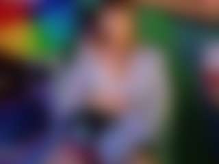 SaveTheBea's Live Sex Cam Show