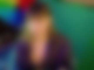Live cam show with SaveTheBea - Lovense on Dolls Live