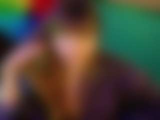 SaveTheBea's Live Sex Cam Show