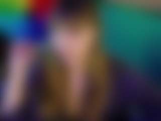 SaveTheBea's Live Sex Cam Show