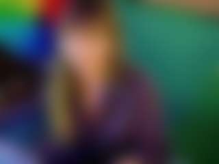SaveTheBea's Live Sex Cam Show