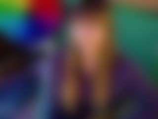 SaveTheBea's Live Sex Cam Show