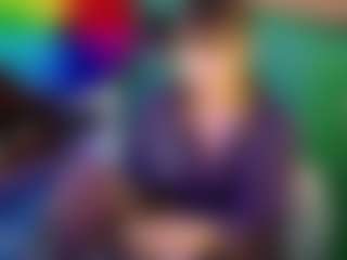 SaveTheBea's Live Sex Cam Show