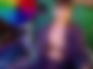 SaveTheBea's Live Sex Cam Show