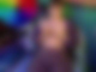 SaveTheBea's Live Sex Cam Show