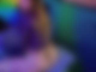 SaveTheBea's Live Sex Cam Show