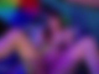 SaveTheBea's Live Sex Cam Show