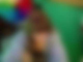 SaveTheBea's Live Sex Cam Show