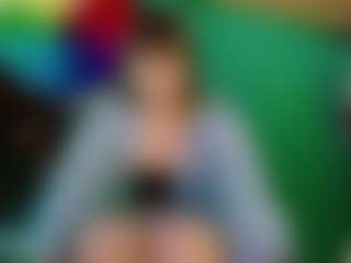 SaveTheBea's Live Sex Cam Show
