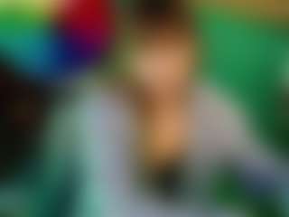 SaveTheBea's Live Sex Cam Show