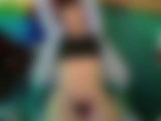 SaveTheBea's Live Sex Cam Show