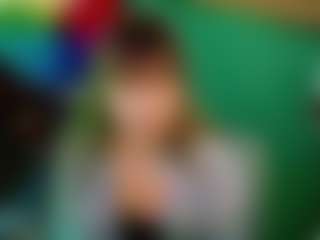 SaveTheBea's Live Sex Cam Show
