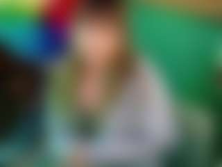SaveTheBea's Live Sex Cam Show