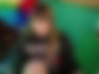 SaveTheBea's Live Sex Cam Show