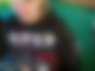 SaveTheBea's Live Sex Cam Show